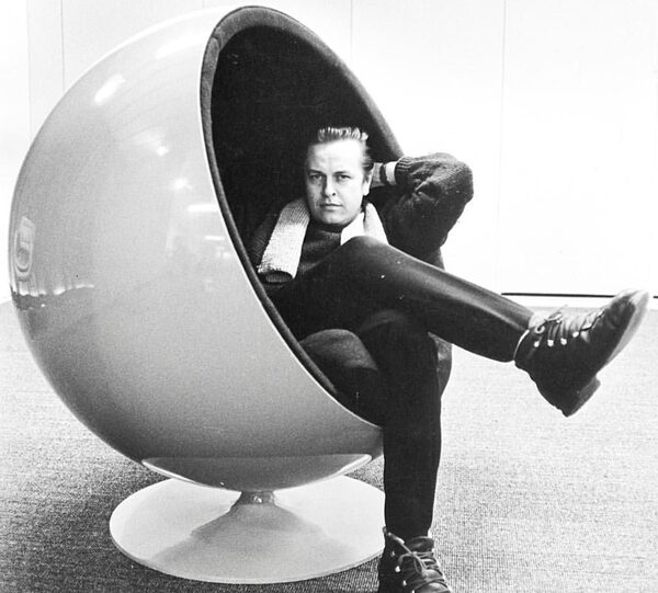 Eero Aarnio